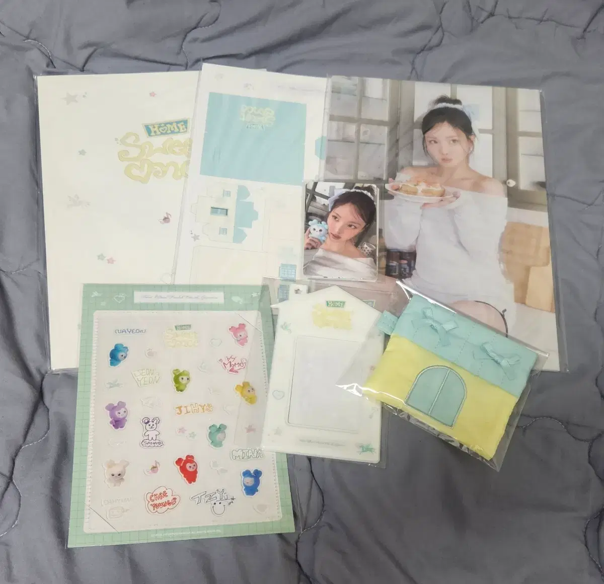 thumbnail-1